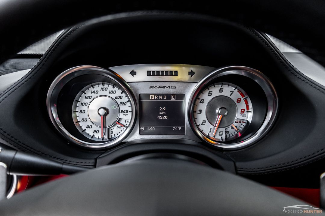 2012 Mercedes-Benz SLS AMG