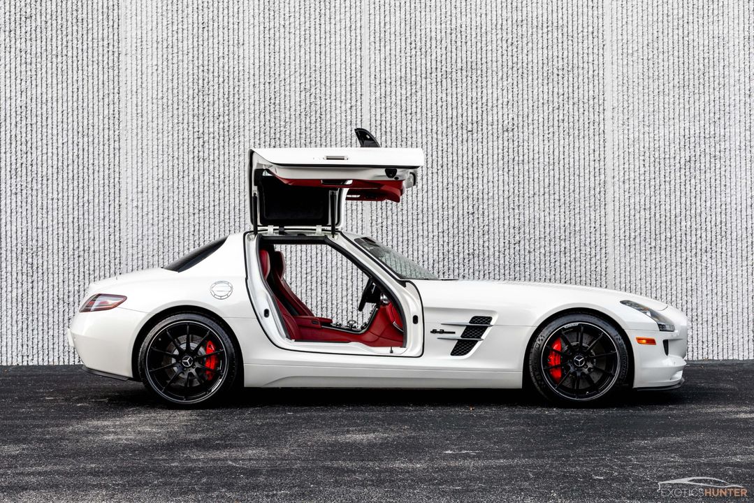 2012 Mercedes-Benz SLS AMG