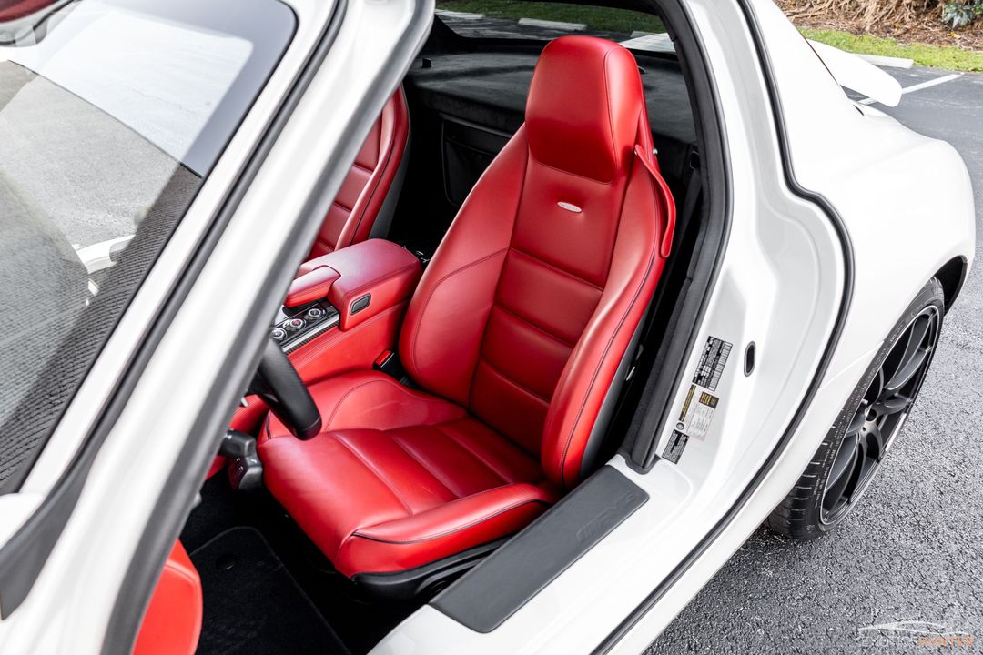 2012 Mercedes-Benz SLS AMG