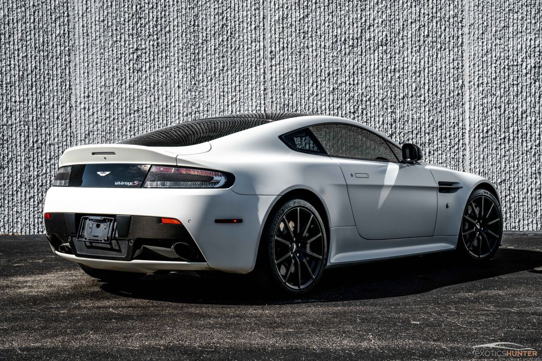 2015 Aston Martin V12 Vantage S