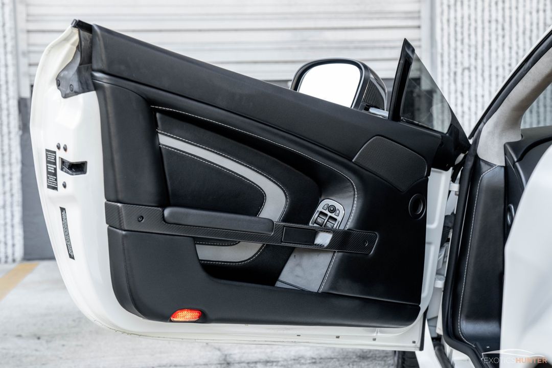 2015 Aston Martin V12 Vantage S