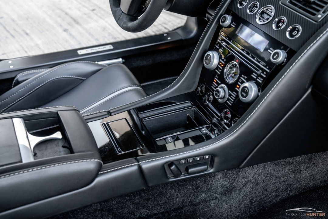 2015 Aston Martin V12 Vantage S