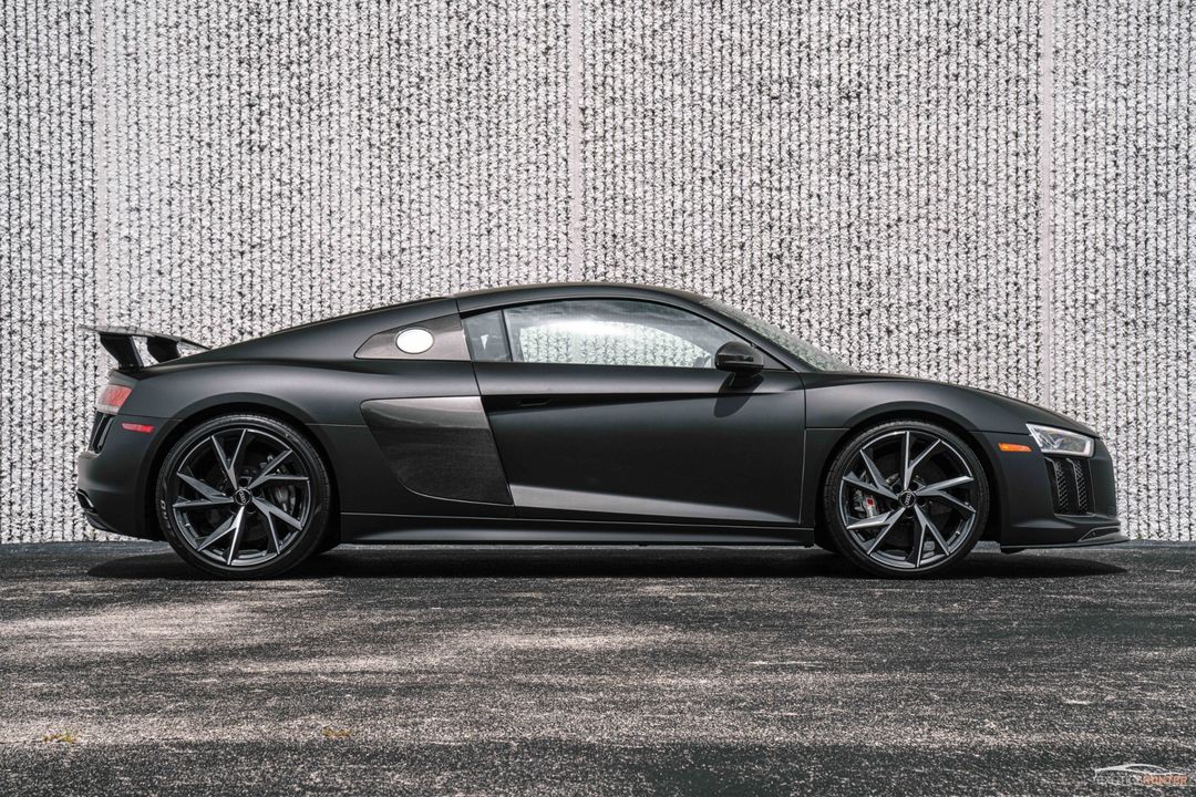 2017 Audi R8