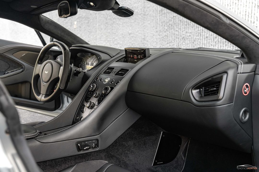 2014 Aston Martin Vanquish