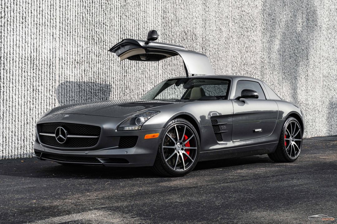 2013 Mercedes-Benz SLS AMG