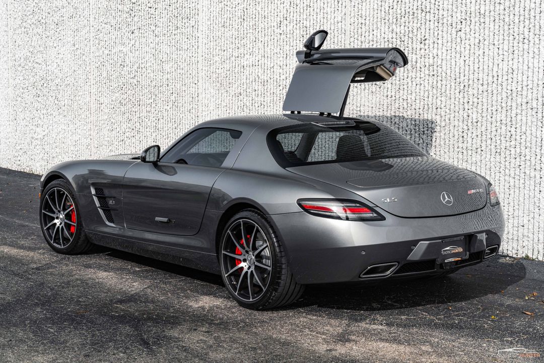 2013 Mercedes-Benz SLS AMG