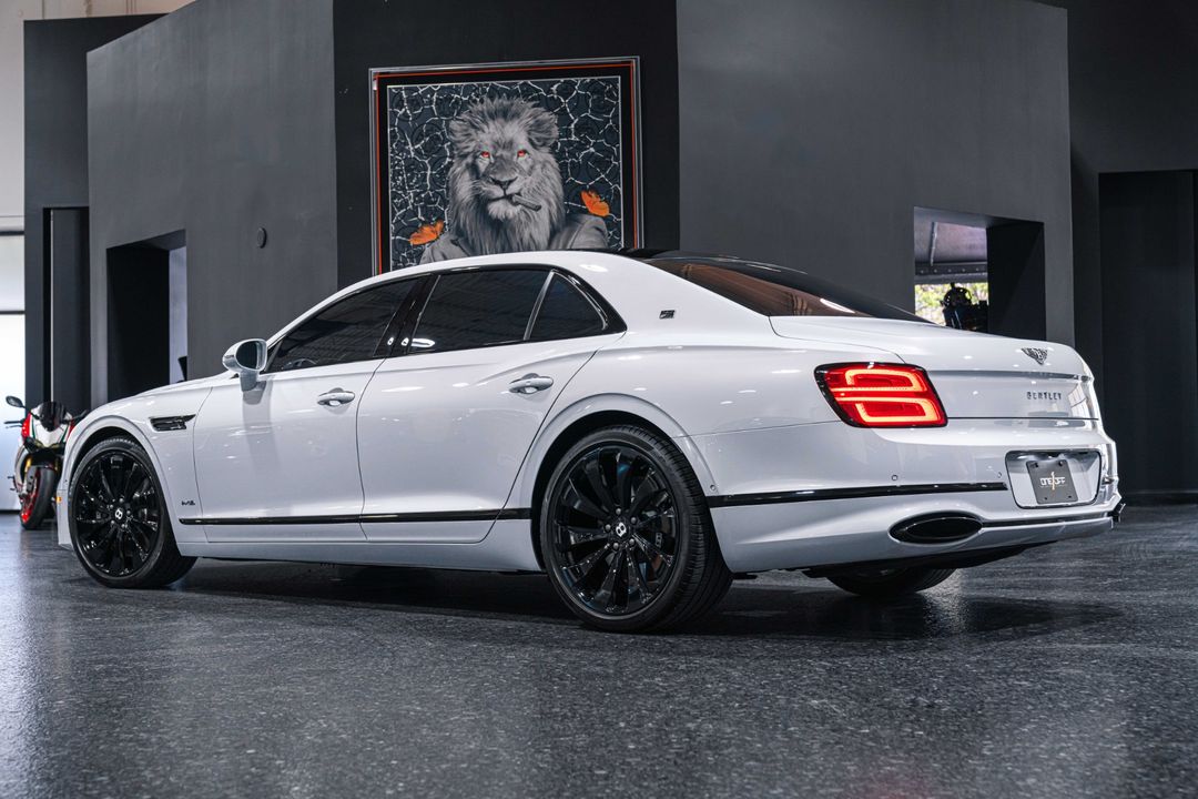 2020 Bentley Flying Spur