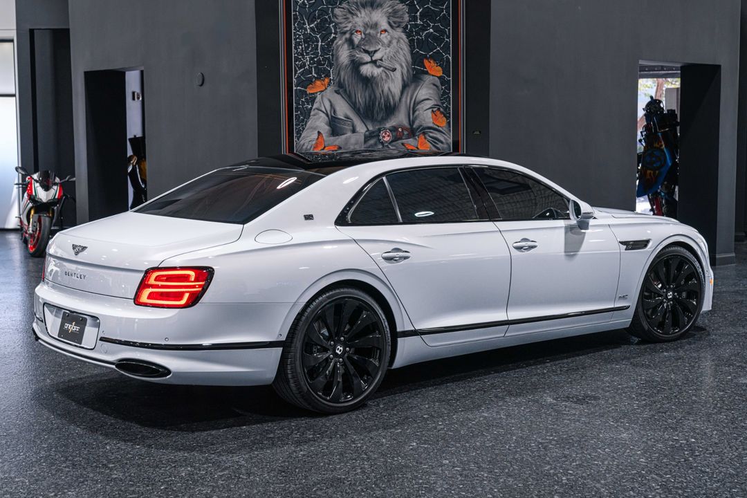 2020 Bentley Flying Spur