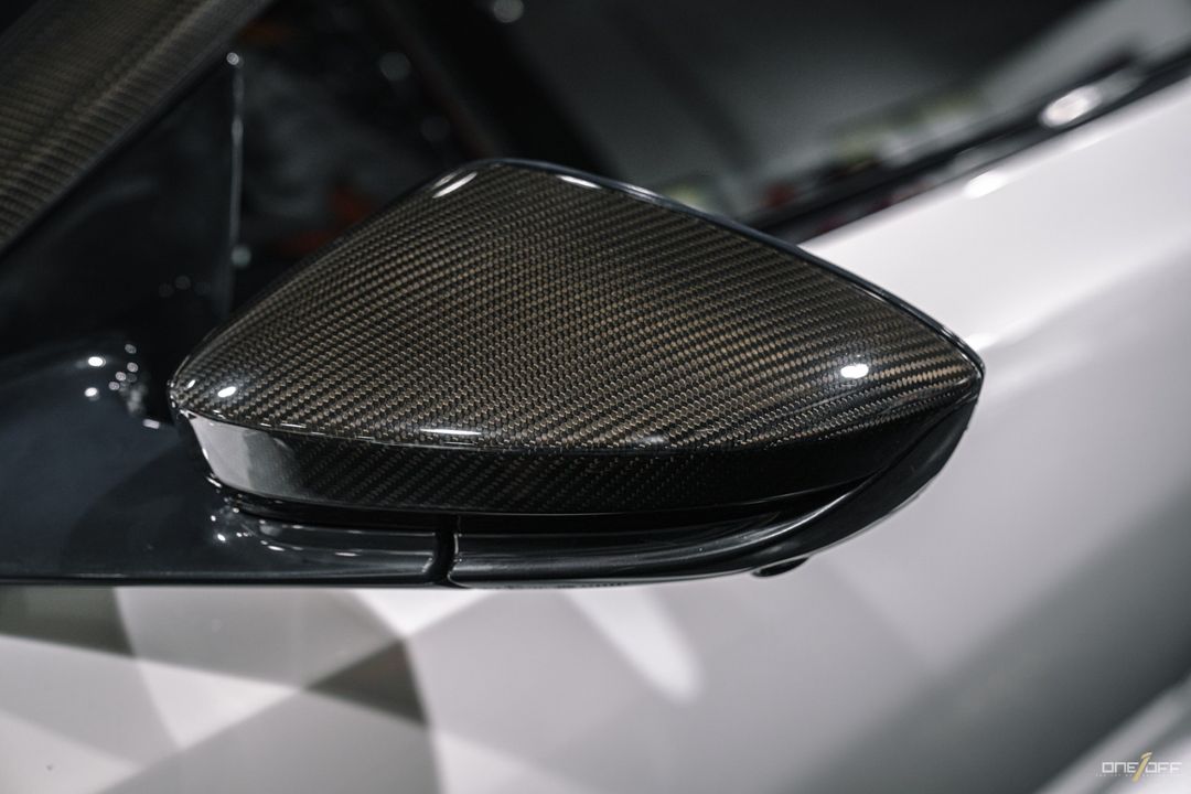 2019 Aston Martin DBS