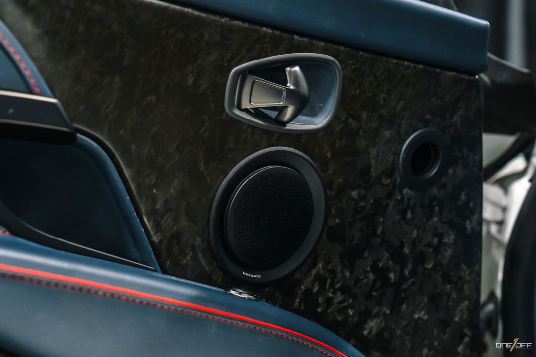 2019 Aston Martin DBS