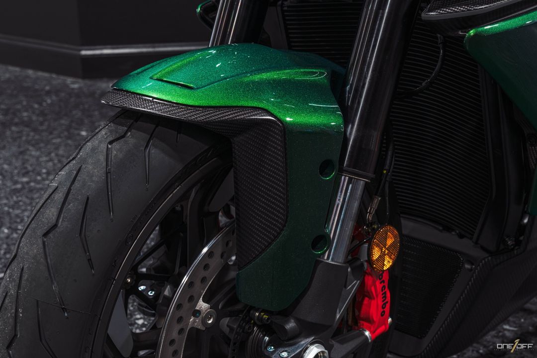 2024 Ducati Diavel V4 Bentley
