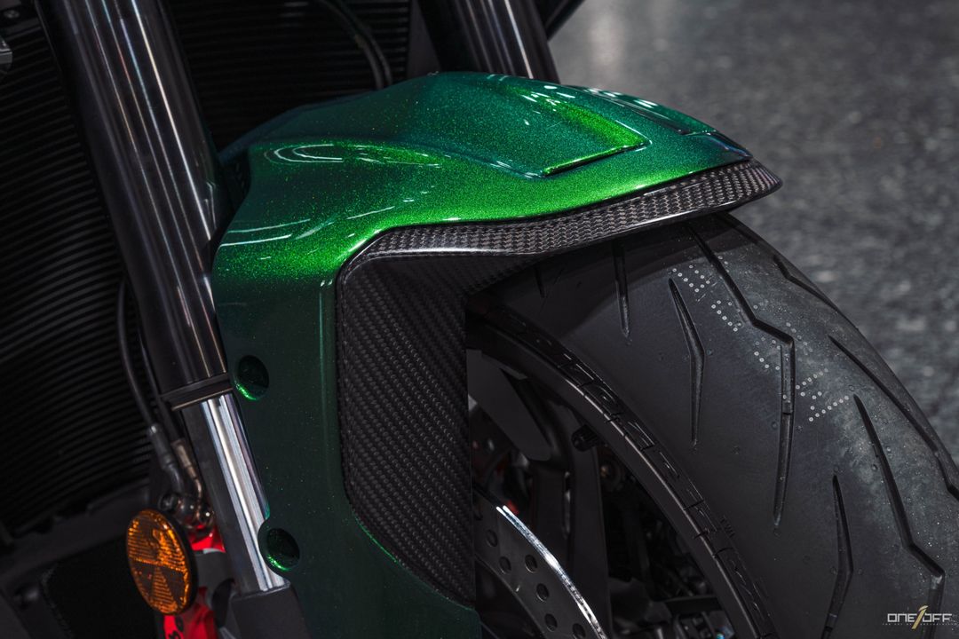 2024 Ducati Diavel V4 Bentley