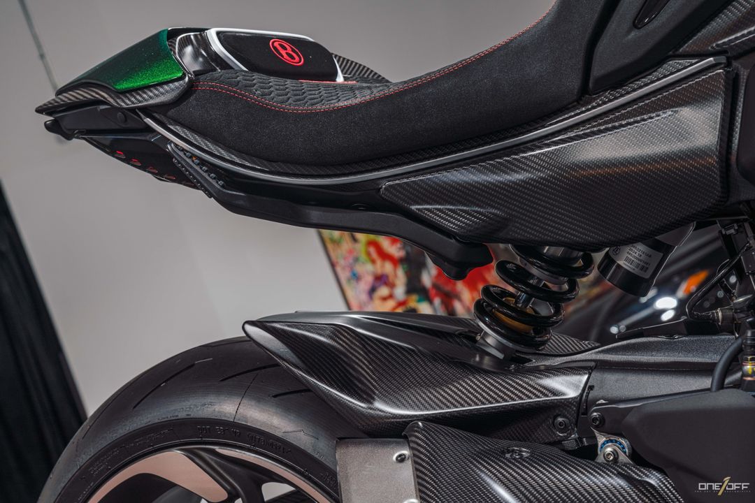 2024 Ducati Diavel V4 Bentley