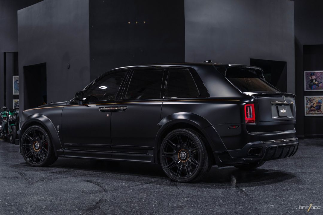 2020 Rolls-Royce Black Badge Cullinan