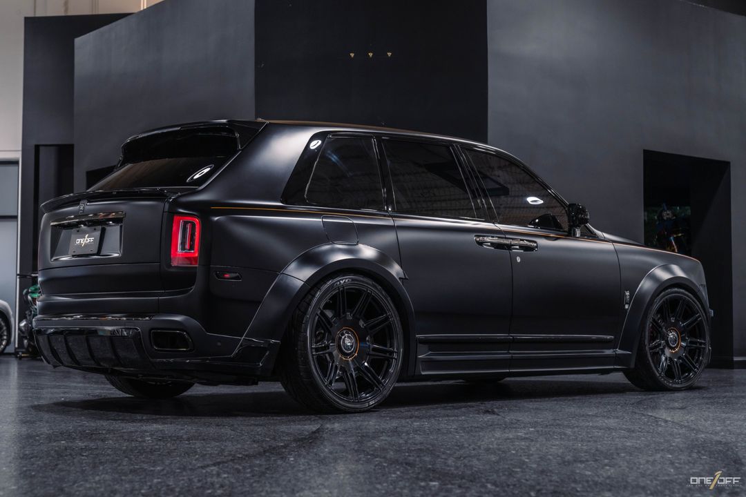 2020 Rolls-Royce Black Badge Cullinan