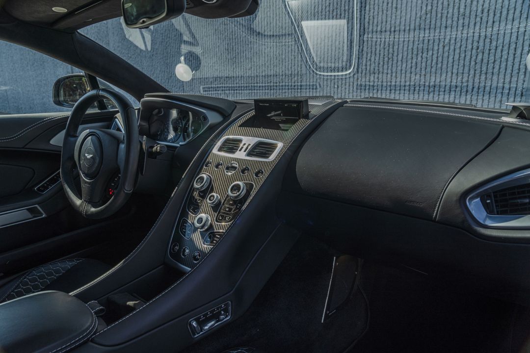 2014 Aston Martin Vanquish