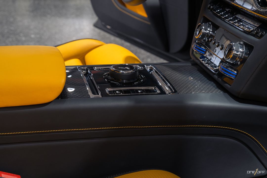 2022 Rolls-Royce Black Badge Ghost