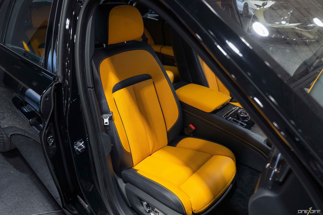 2022 Rolls-Royce Black Badge Ghost