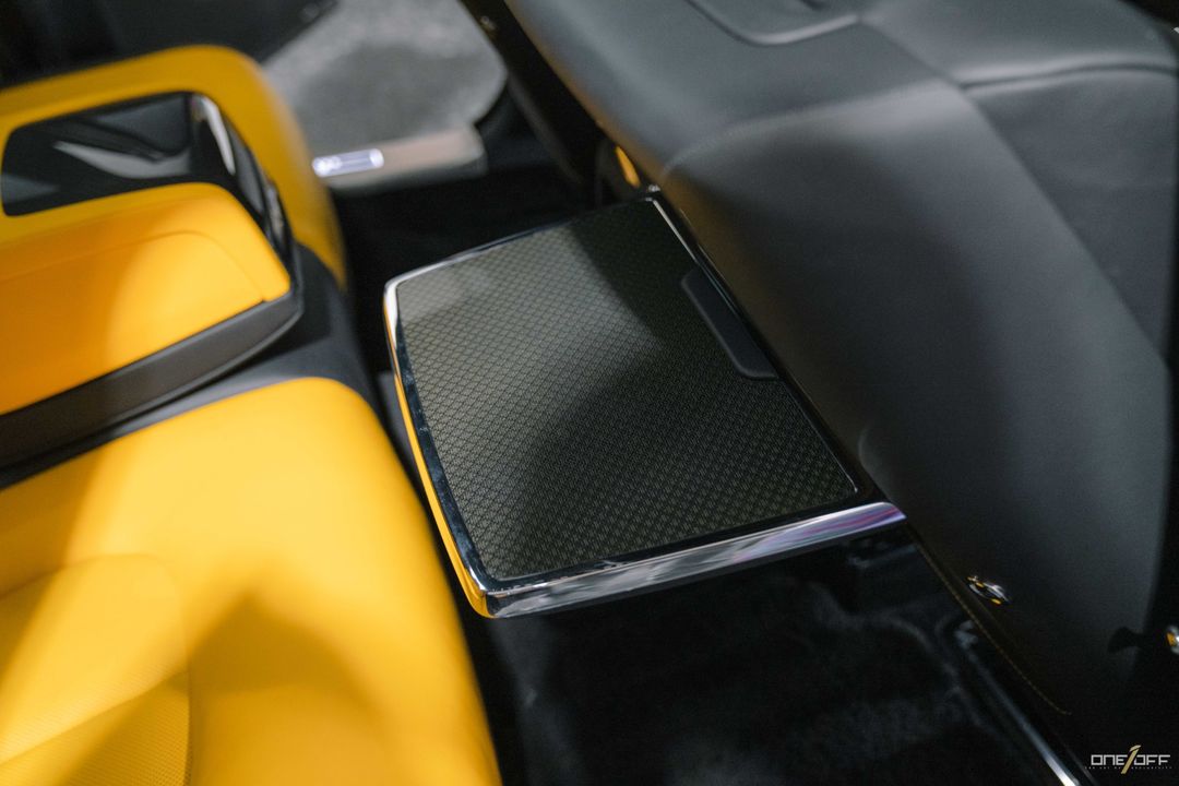 2022 Rolls-Royce Black Badge Ghost