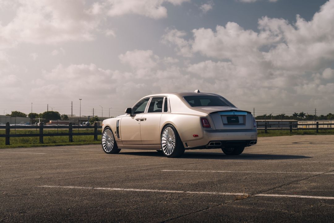 2019 Rolls-Royce Phantom