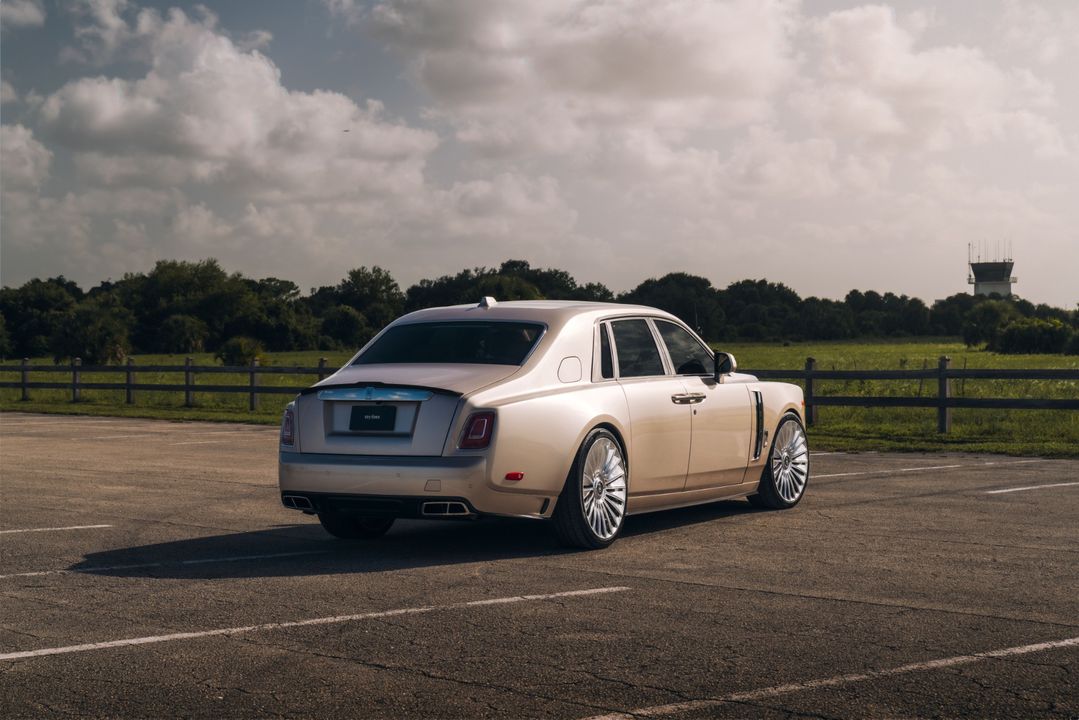 2019 Rolls-Royce Phantom