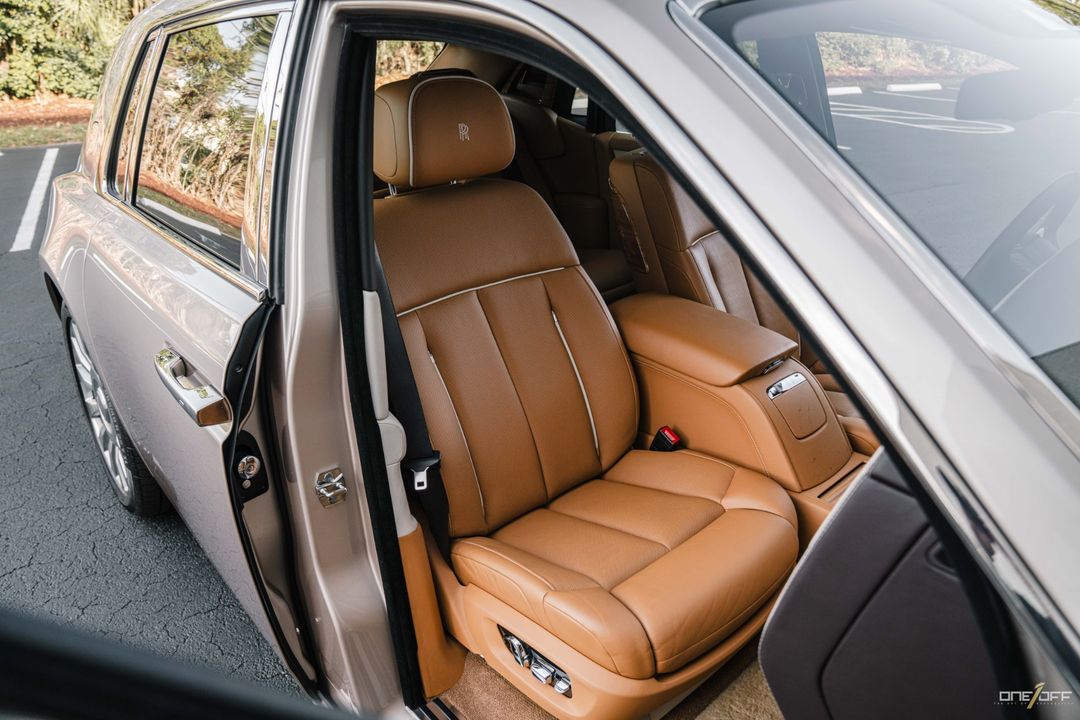 2019 Rolls-Royce Phantom