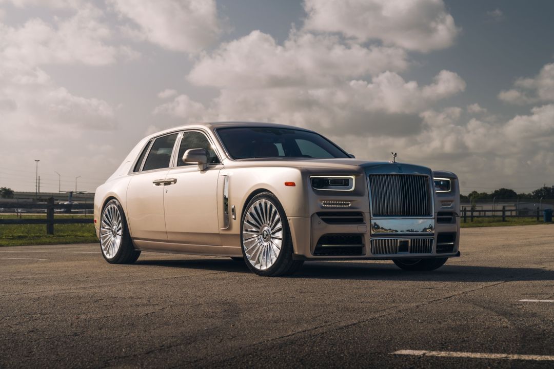 2019 Rolls-Royce Phantom