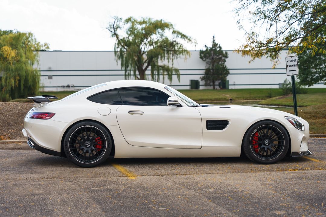 2016 Mercedes-Benz AMG GT