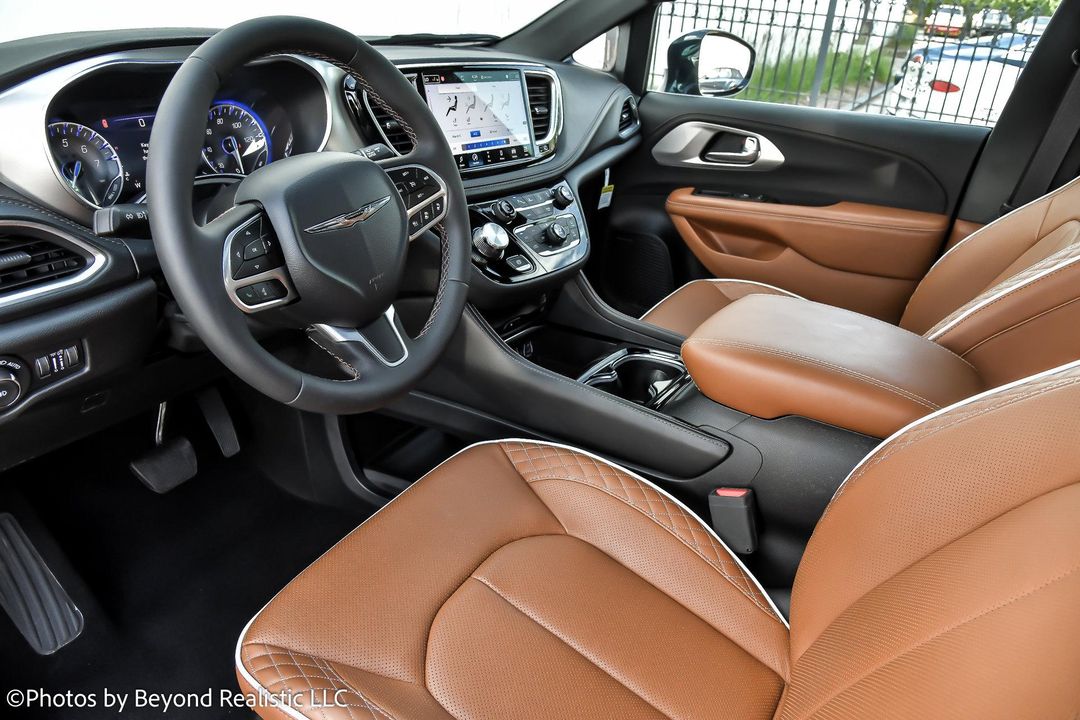 2024 Chrysler Pacifica