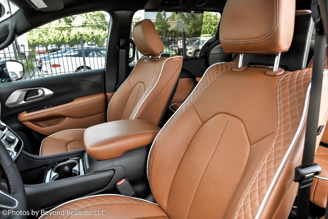 2024 Chrysler Pacifica