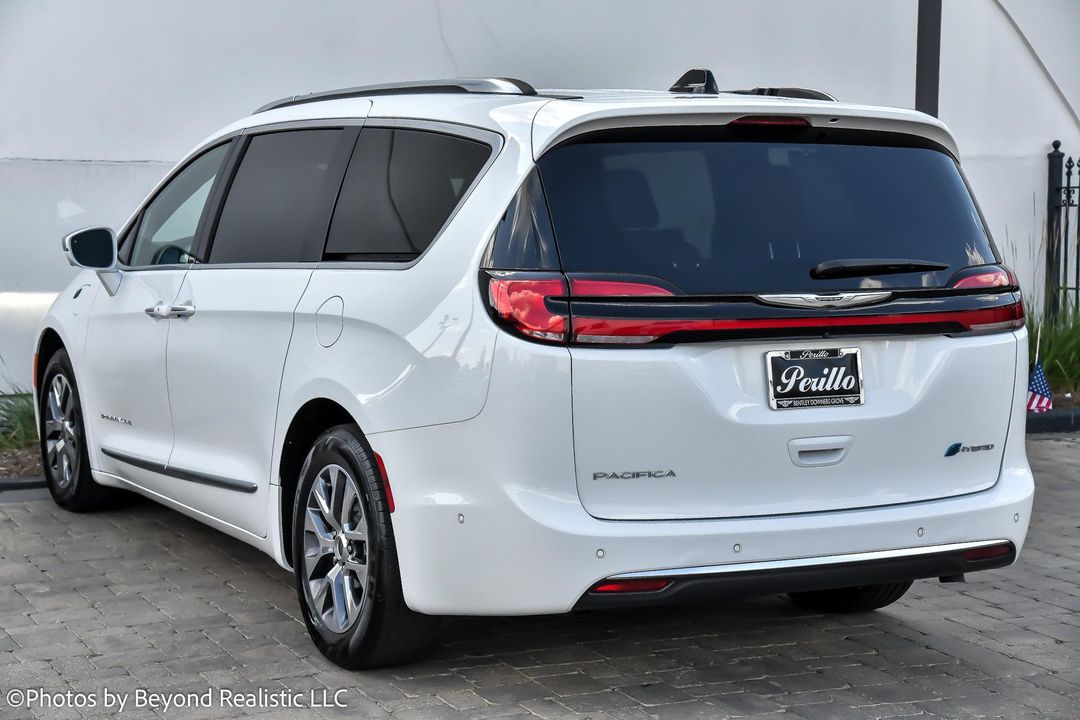2024 Chrysler Pacifica