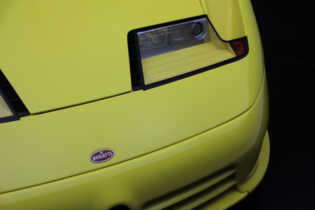 1994 Bugatti EB110