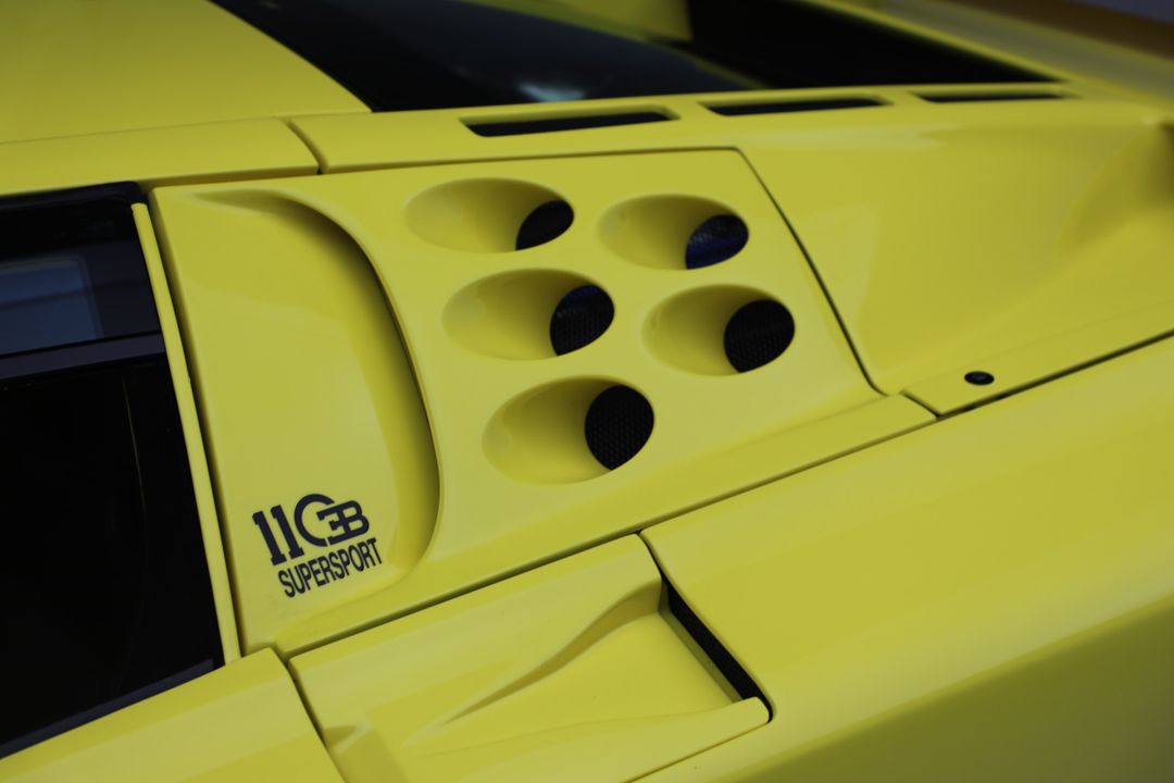 1994 Bugatti EB110