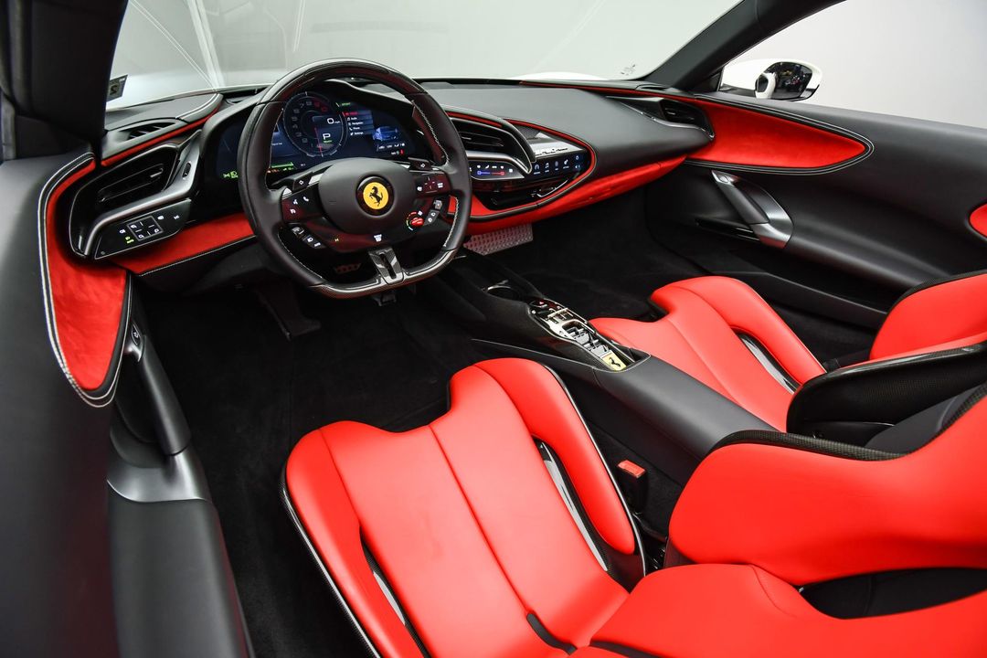 2022 Ferrari SF90 Spider