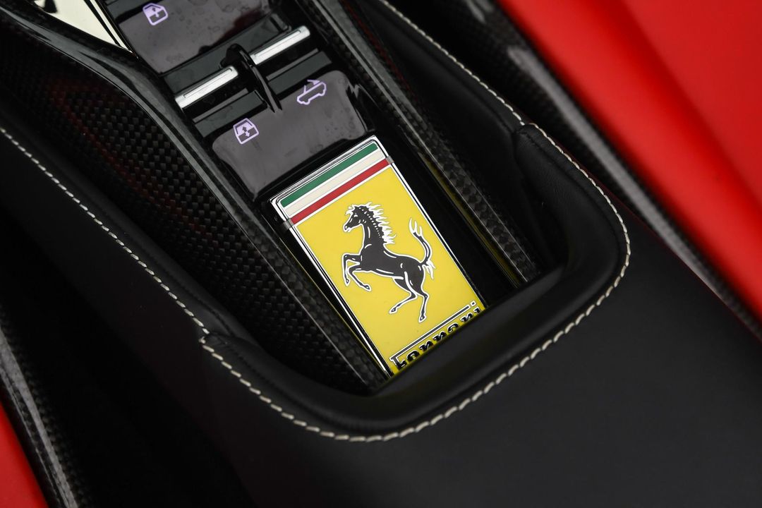 2022 Ferrari SF90 Spider
