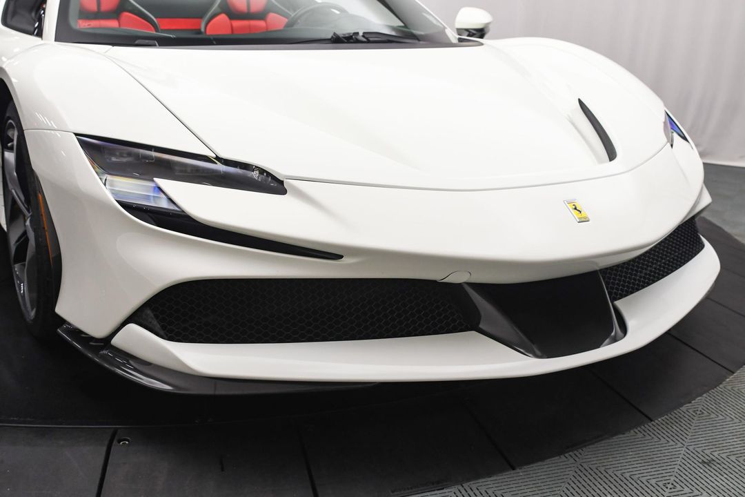 2022 Ferrari SF90 Spider