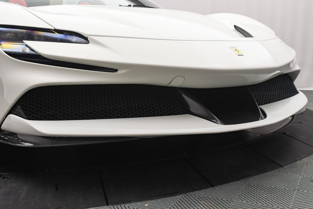 2022 Ferrari SF90 Spider