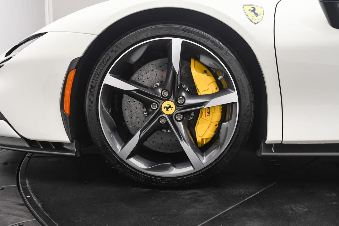 2022 Ferrari SF90 Spider