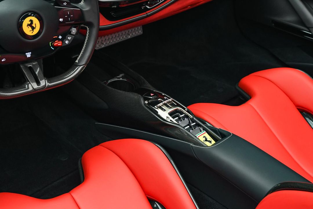 2022 Ferrari SF90 Spider