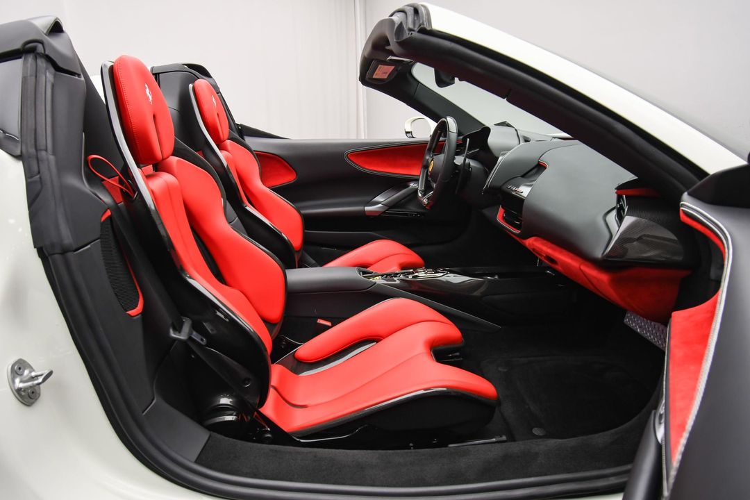 2022 Ferrari SF90 Spider