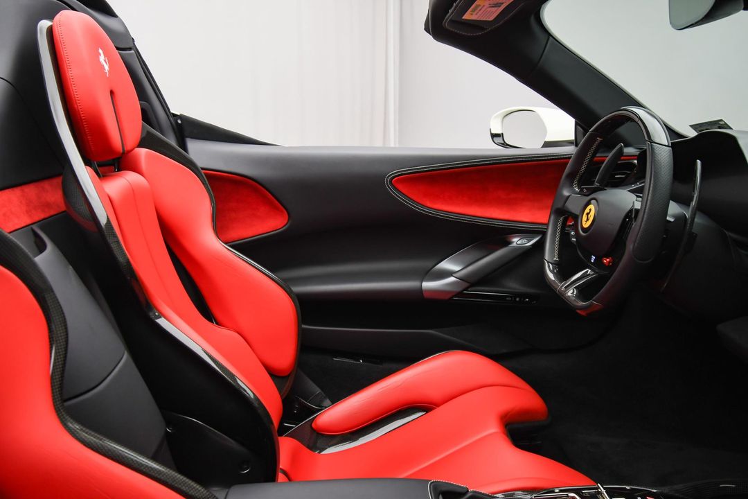 2022 Ferrari SF90 Spider