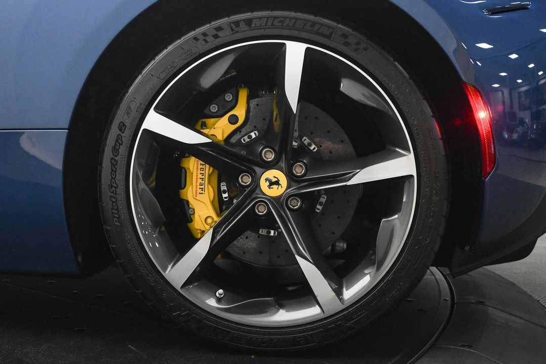 2021 Ferrari SF90 Stradale