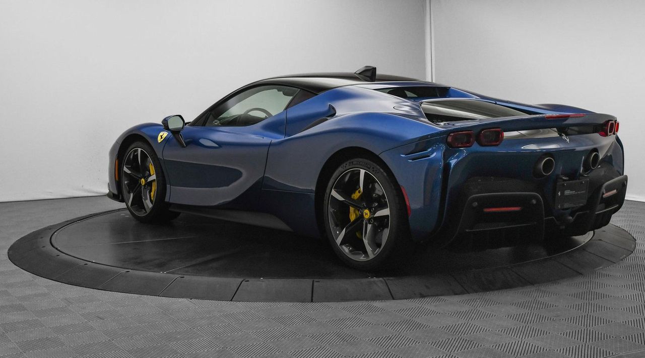 2021 Ferrari SF90 Stradale