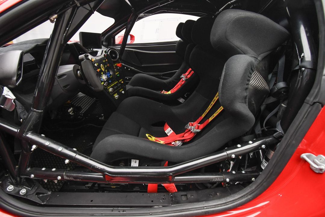 2022 Ferrari 488 Challenge