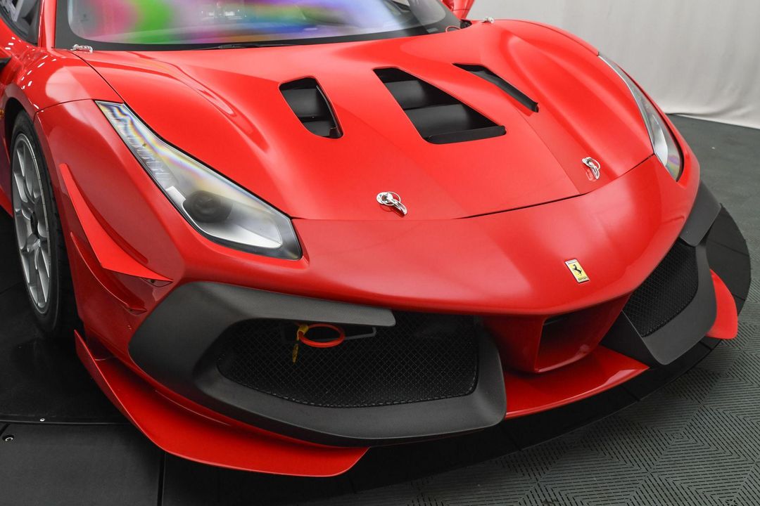 2022 Ferrari 488 Challenge