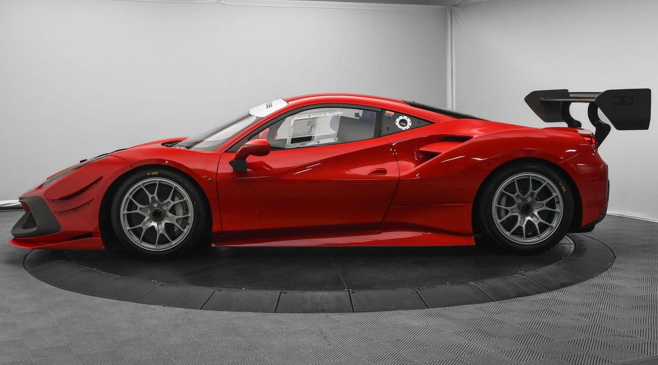 2022 Ferrari 488 Challenge