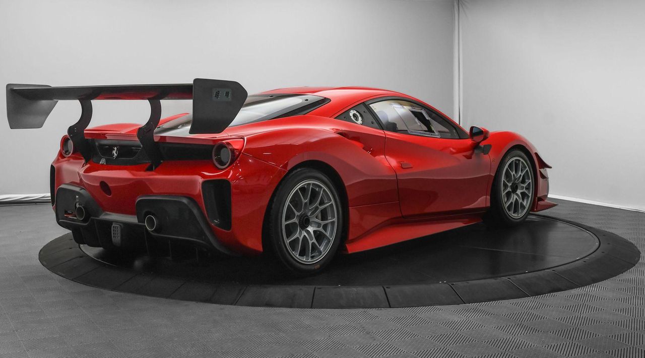 2022 Ferrari 488 Challenge