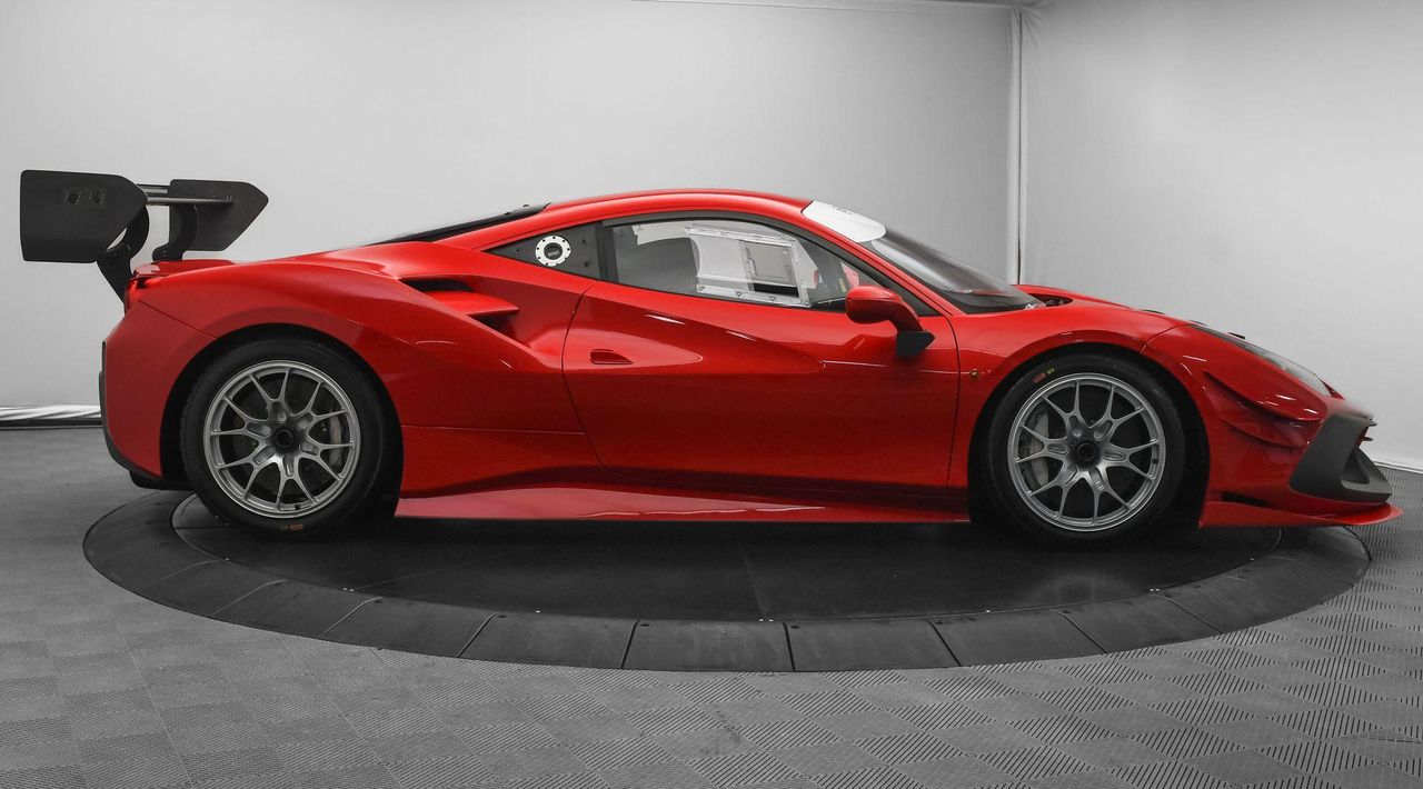 2022 Ferrari 488 Challenge