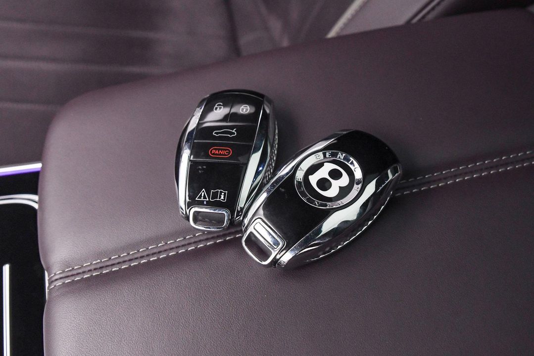 2023 Bentley Flying Spur