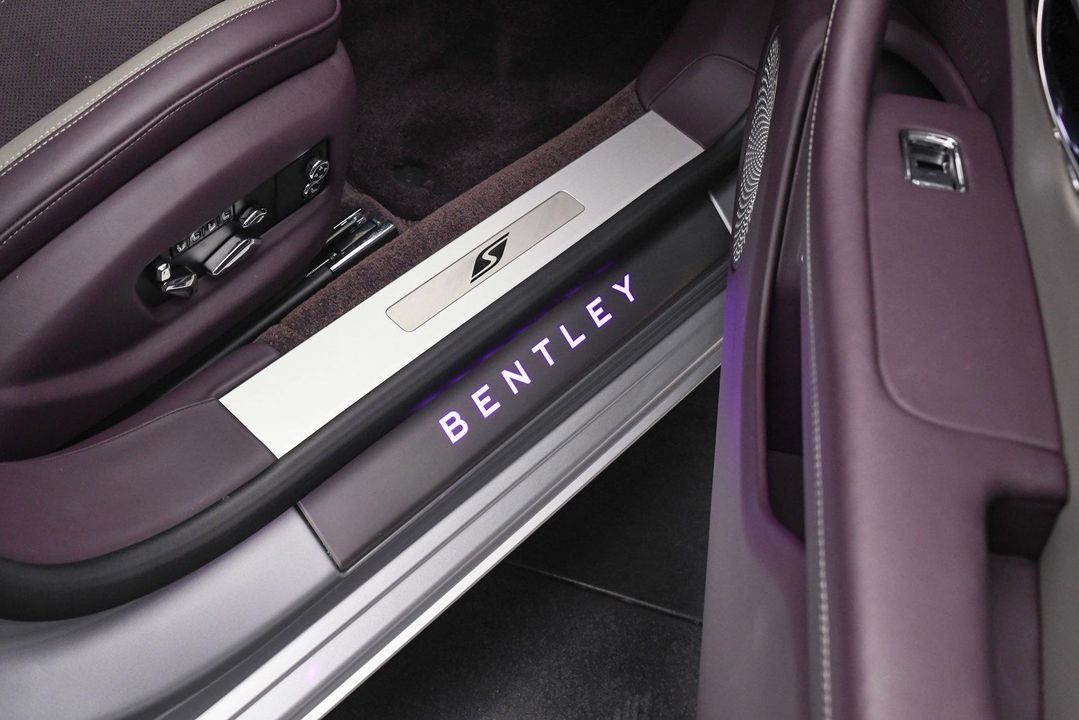 2023 Bentley Flying Spur